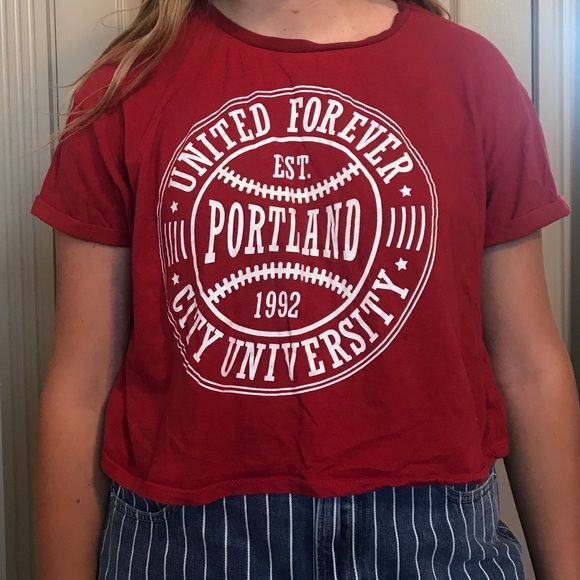 Tops - cropped red shirt Tops - cropped red shirt